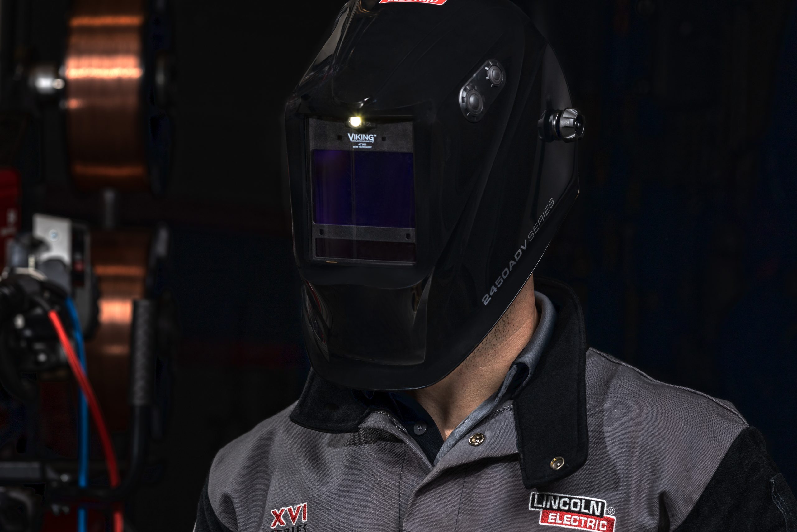 Welding helmet